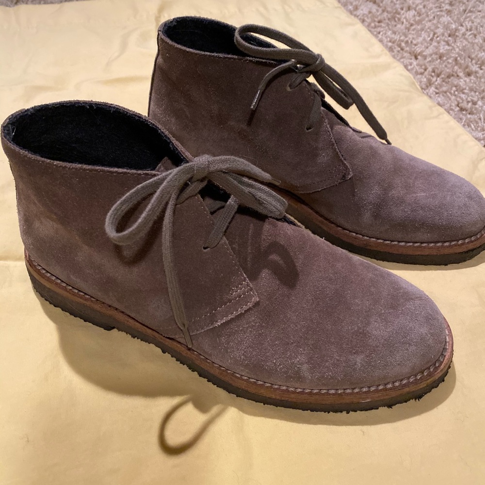 Vince Suede Chukka boot
